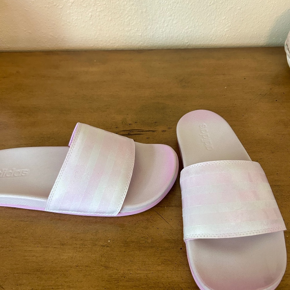 Adidas Women’s Comfort Sandal Slide Adilette size 8